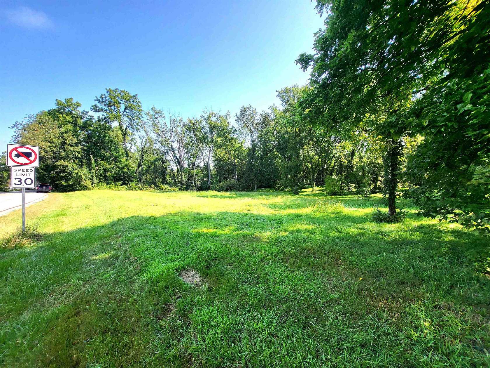 1.7 Acres of Residential Land for Sale in Machesney Park, Illinois