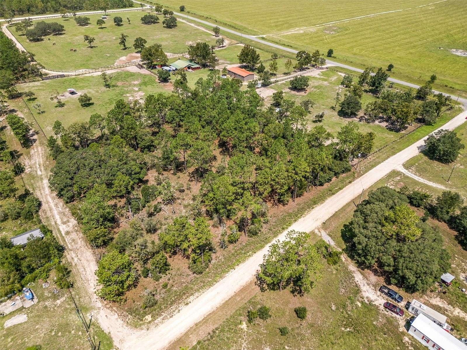 2.63 Acres of Residential Land for Sale in Morriston, Florida