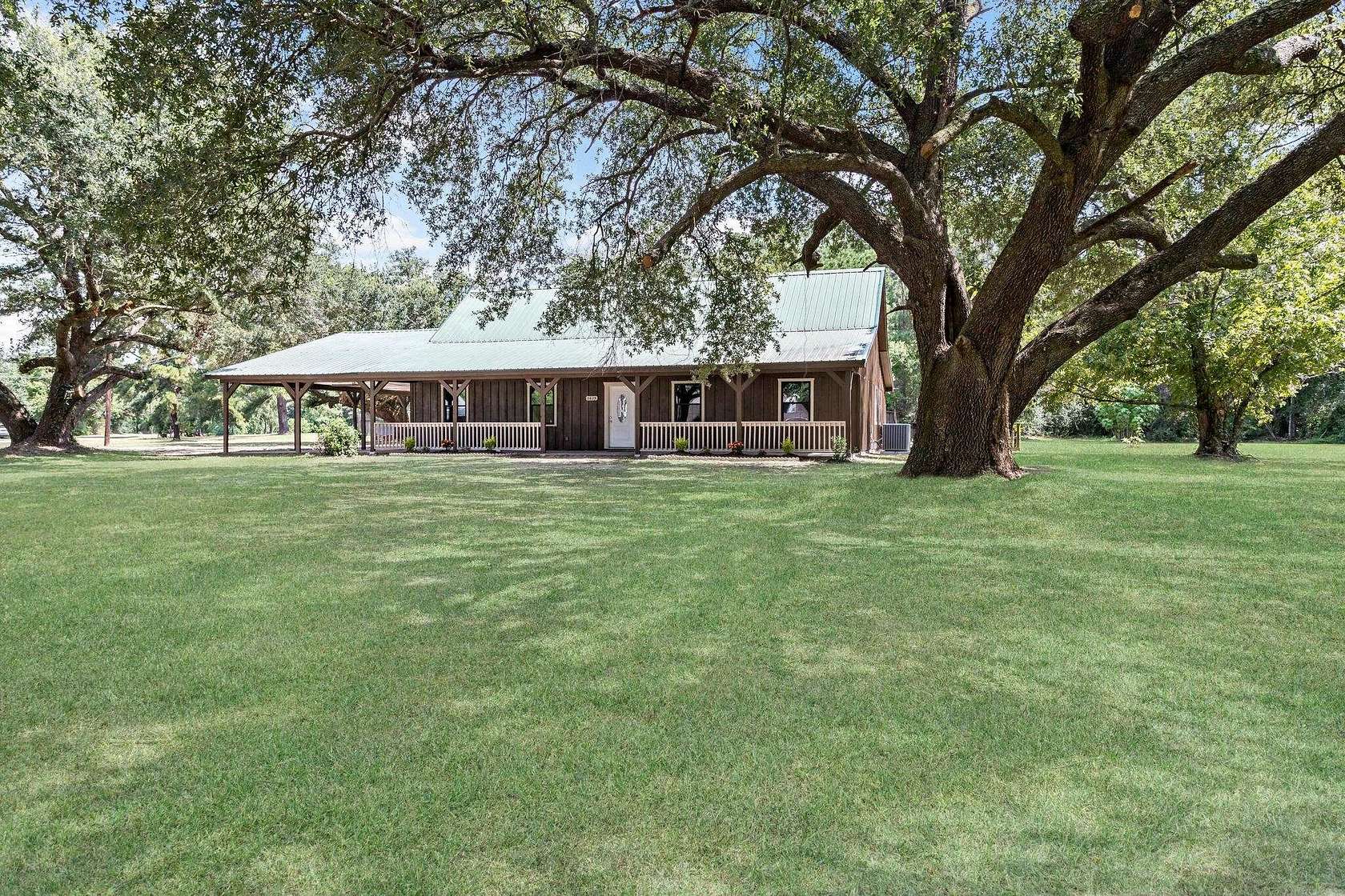 2.49 Acres of Residential Land with Home for Sale in Kountze, Texas