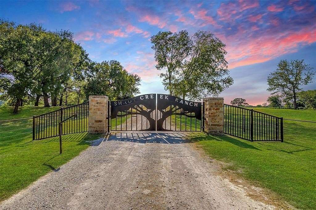 54.5 Acres of Agricultural Land with Home for Sale in Boyd, Texas
