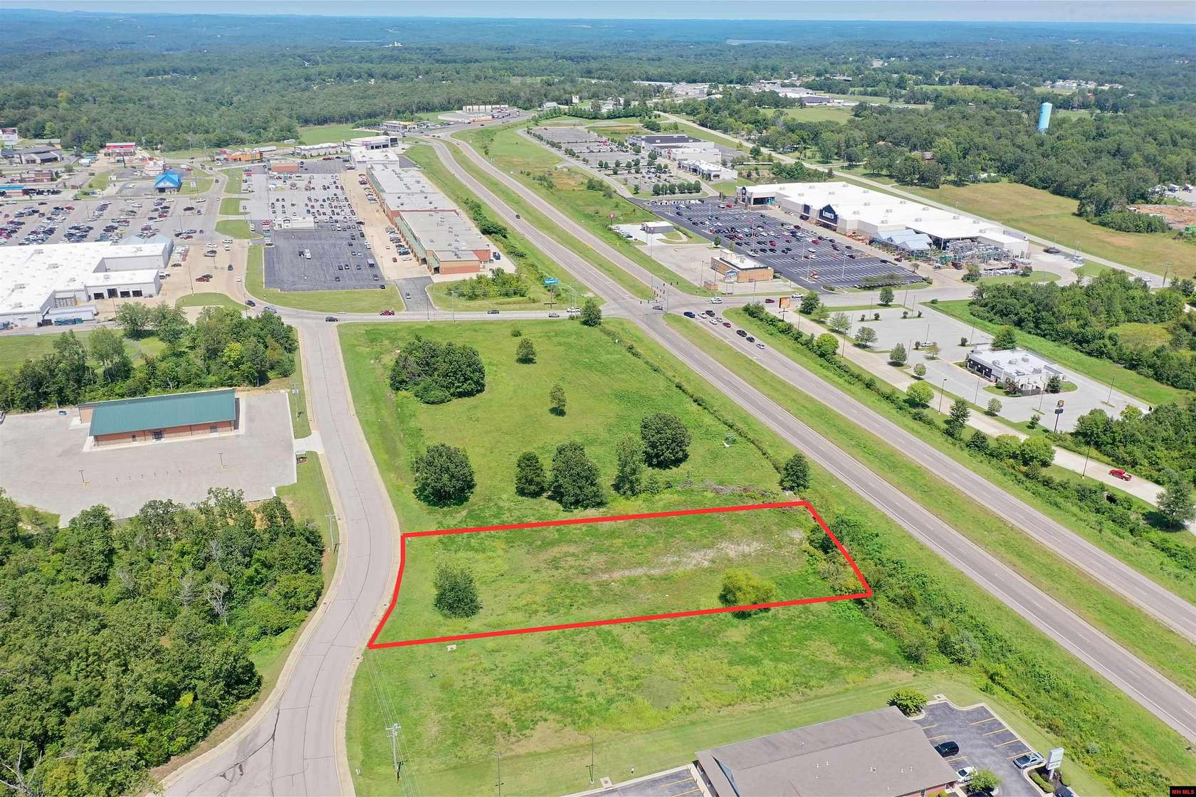 1.19 Acres of Mixed-Use Land for Sale in Mountain Home, Arkansas