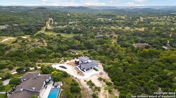 5.634 Acres of Residential Land with Home for Sale in Boerne, Texas