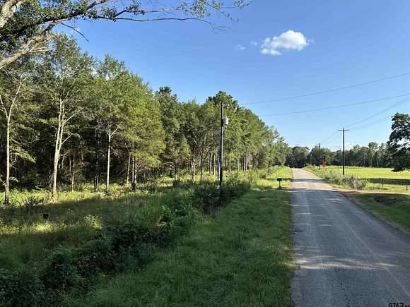 0.5 Acres of Residential Land for Sale in Lindale, Texas