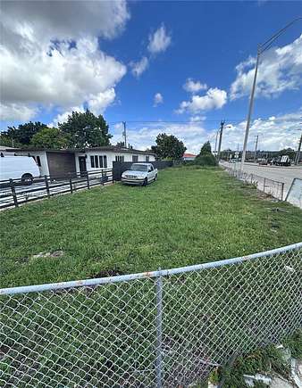 0.109 Acres of Residential Land for Sale in Hialeah, Florida