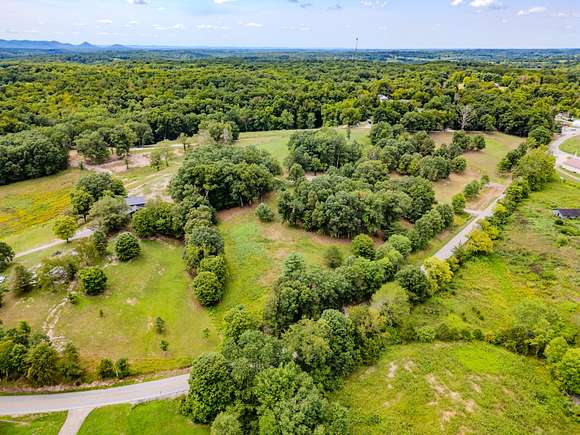 2.34 Acres of Residential Land for Sale in Winchester, Kentucky