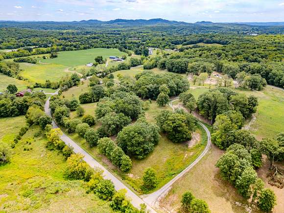 1.72 Acres of Residential Land for Sale in Winchester, Kentucky