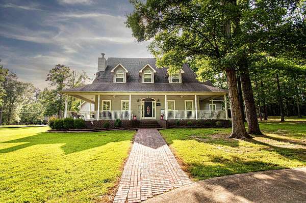 2 Acres of Land with Home for Sale in Fordyce, Arkansas