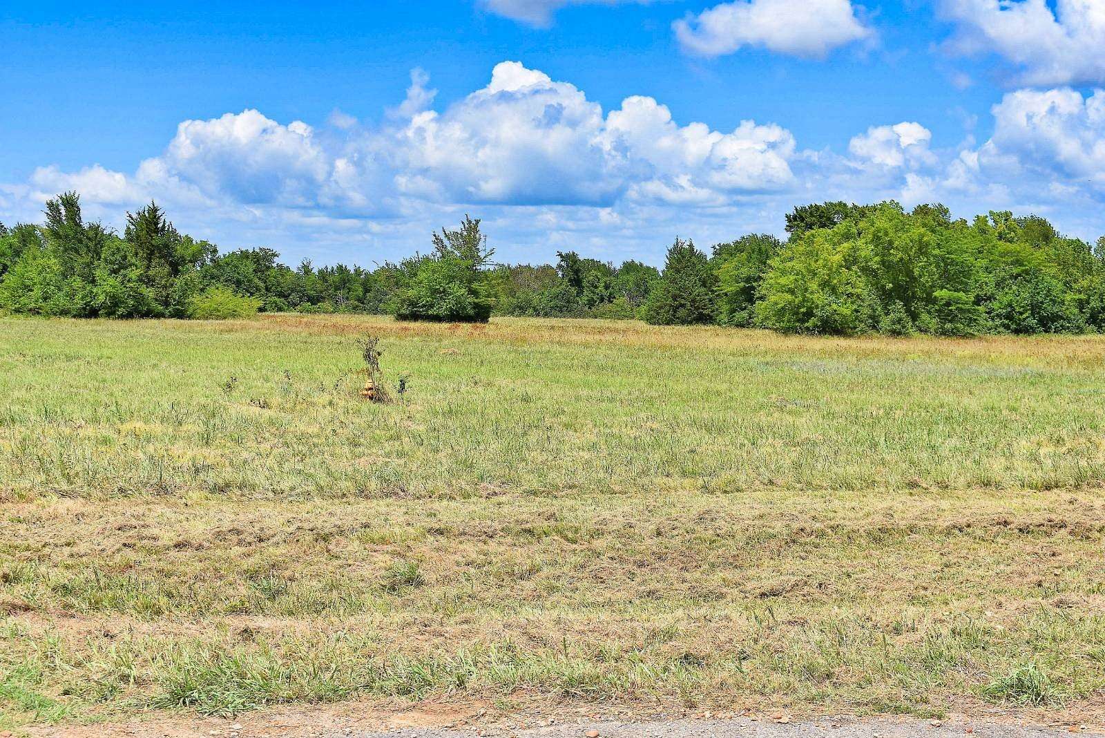 5.68 Acres of Commercial Land for Sale in Hugo, Oklahoma