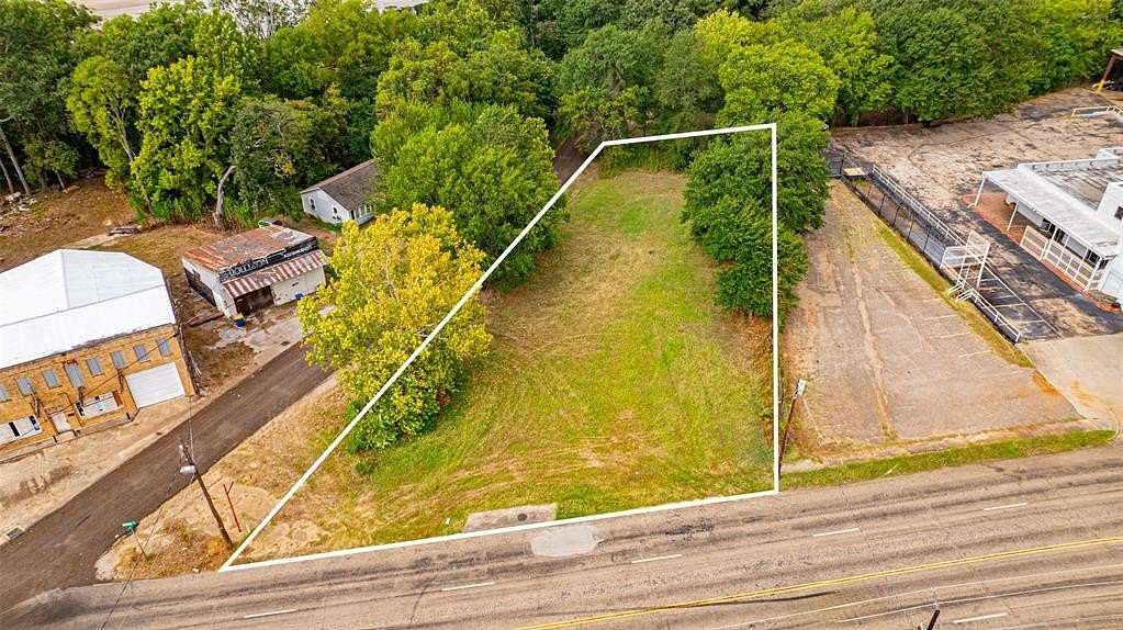 0.3 Acres of Commercial Land for Sale in Longview, Texas