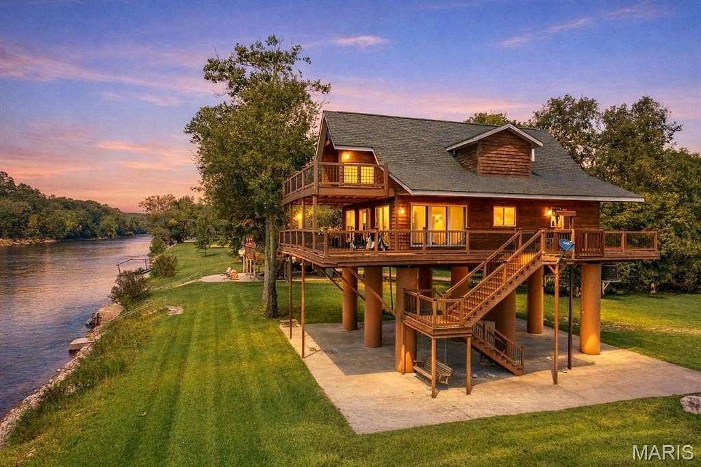 2 Acres of Land with Home for Sale in Doniphan, Missouri