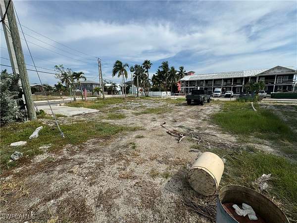0.07 Acres of Commercial Land for Sale in Fort Myers Beach, Florida