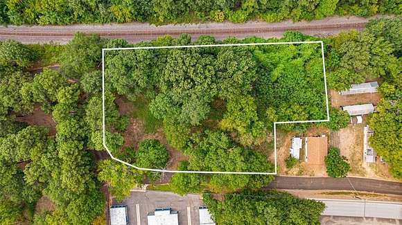 0.76 Acres of Commercial Land for Sale in Longview, Texas