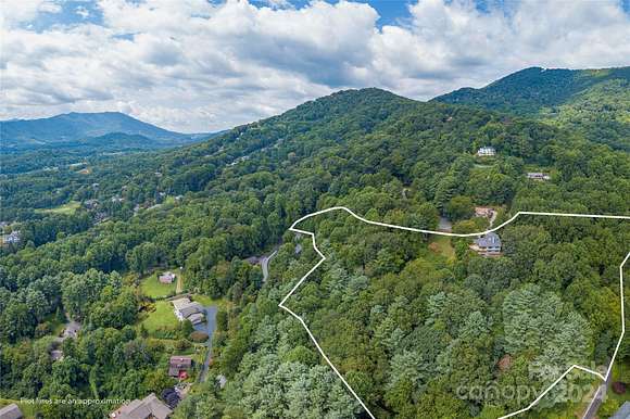 5.26 Acres of Residential Land with Home for Sale in Waynesville, North Carolina