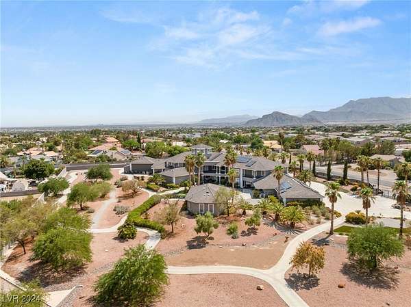 4 Acres of Improved Mixed-Use Land for Sale in Las Vegas, Nevada
