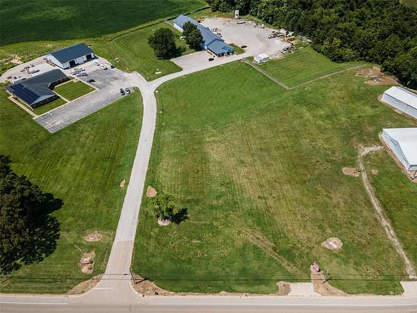 1.18 Acres of Mixed-Use Land for Sale in Alton, Illinois