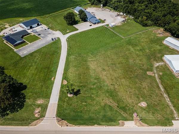 1.18 Acres of Mixed-Use Land for Sale in Alton, Illinois