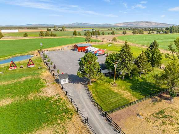 39.09 Acres of Agricultural Land with Home for Sale in Bend, Oregon