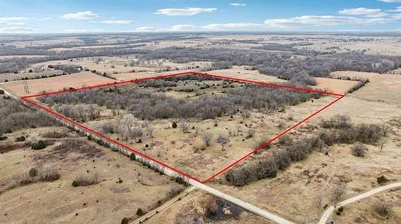 40 Acres of Land for Sale in Nowata, Oklahoma