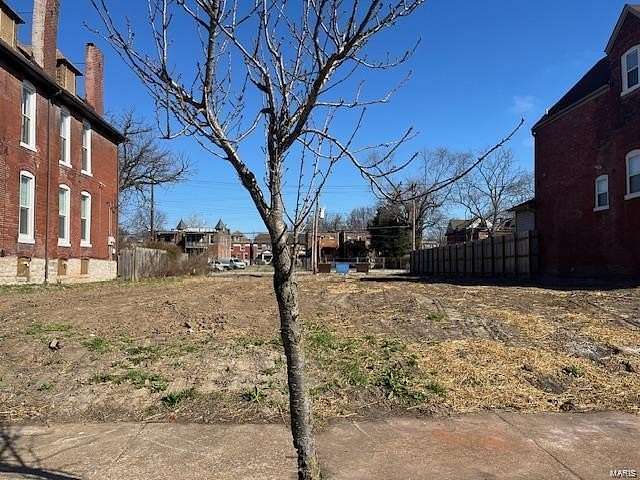 0.102 Acres of Residential Land for Sale in St. Louis, Missouri