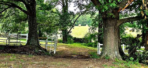 100 Acres of Land with Home for Sale in Arp, Tennessee