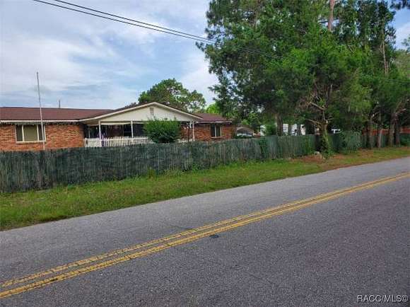 3.05 Acres of Residential Land with Home for Sale in Lecanto, Florida