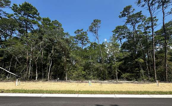 0.16 Acres of Mixed-Use Land for Sale in Niceville, Florida