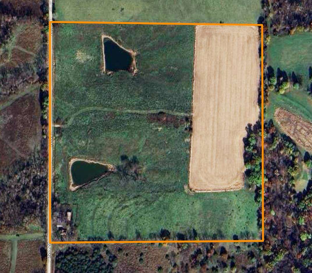 39.51 Acres of Land for Sale in Kinderhook, Illinois