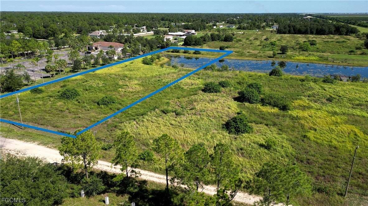 2.5 Acres of Residential Land for Sale in LaBelle, Florida