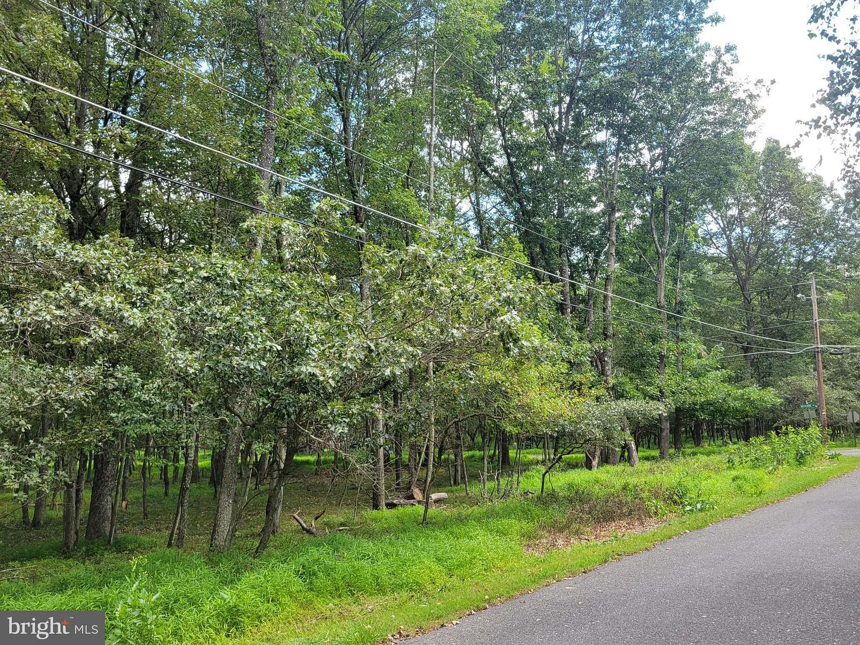 1.05 Acres of Land for Sale in Albrightsville, Pennsylvania