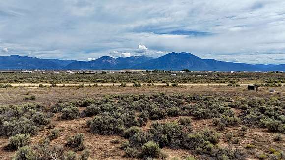 1.31 Acres of Land for Sale in El Prado, New Mexico