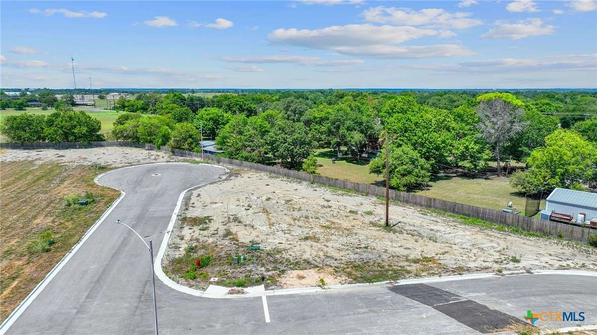 0.3 Acres of Residential Land for Sale in Lockhart, Texas