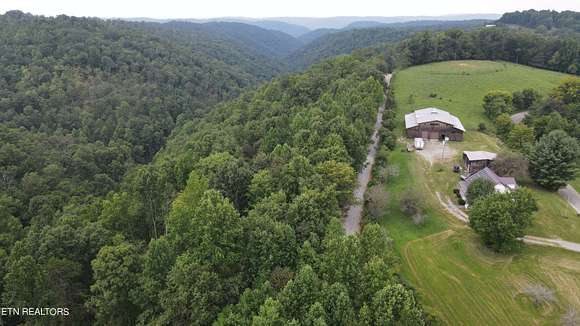 143 Acres of Land for Sale in Speedwell, Tennessee