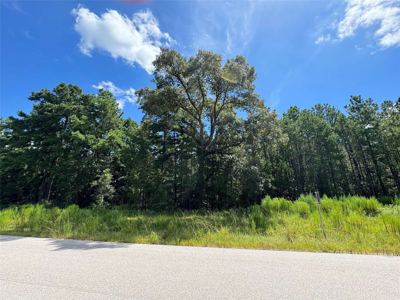 2 Acres of Residential Land for Sale in Huntsville, Texas