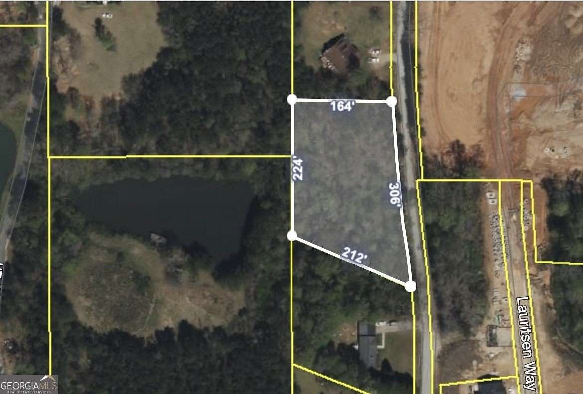 1 Acre of Residential Land for Sale in Newnan, Georgia