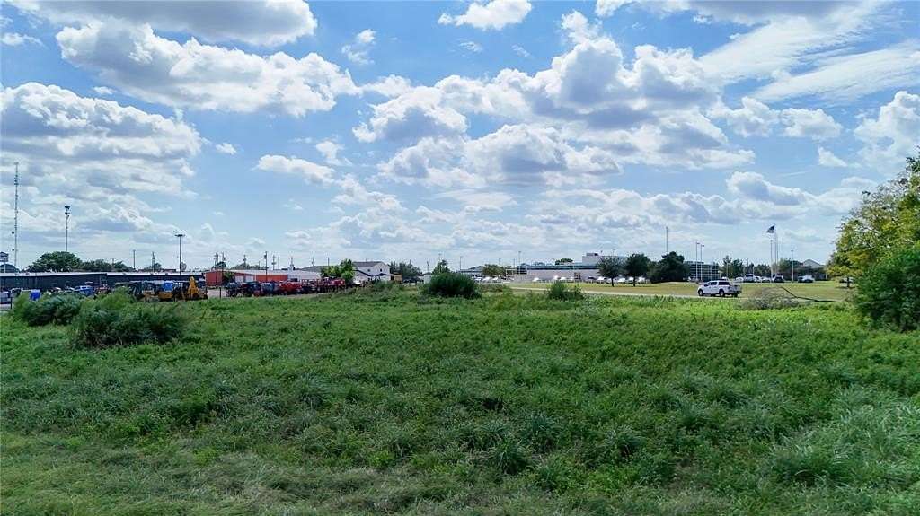 1.7 Acres of Commercial Land for Sale in Gun Barrel City, Texas