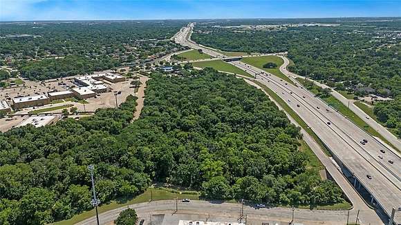 11.25 Acres of Land for Sale in Dallas, Texas