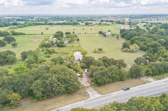 2 Acres of Land for Sale in Chico, Texas