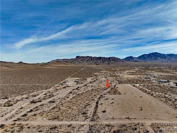 1.02 Acres of Residential Land for Sale in Dolan Springs, Arizona