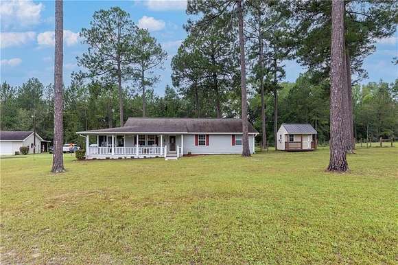 32.49 Acres of Land with Home for Sale in Waycross, Georgia