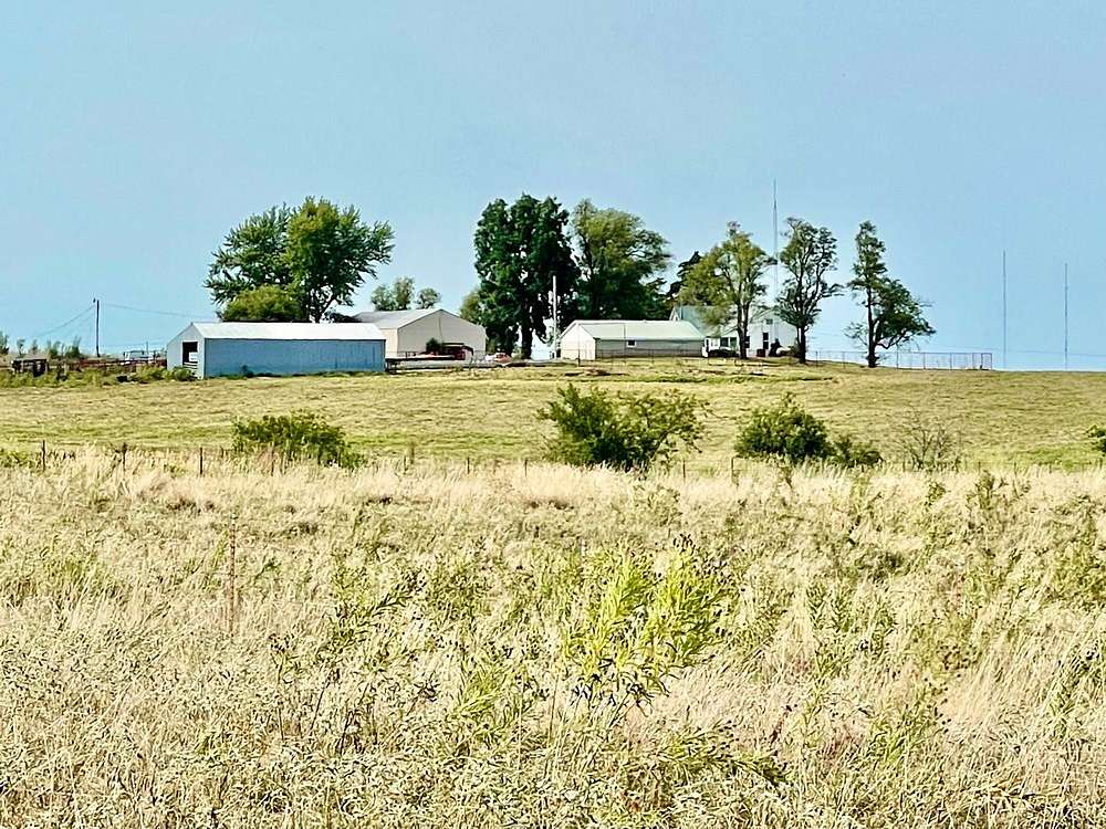 153 Acres of Land with Home for Sale in El Dorado Springs, Missouri