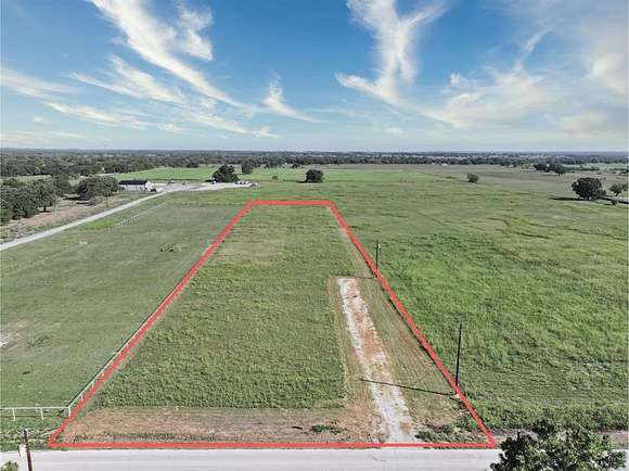 2.54 Acres of Residential Land for Sale in Bridgeport, Texas