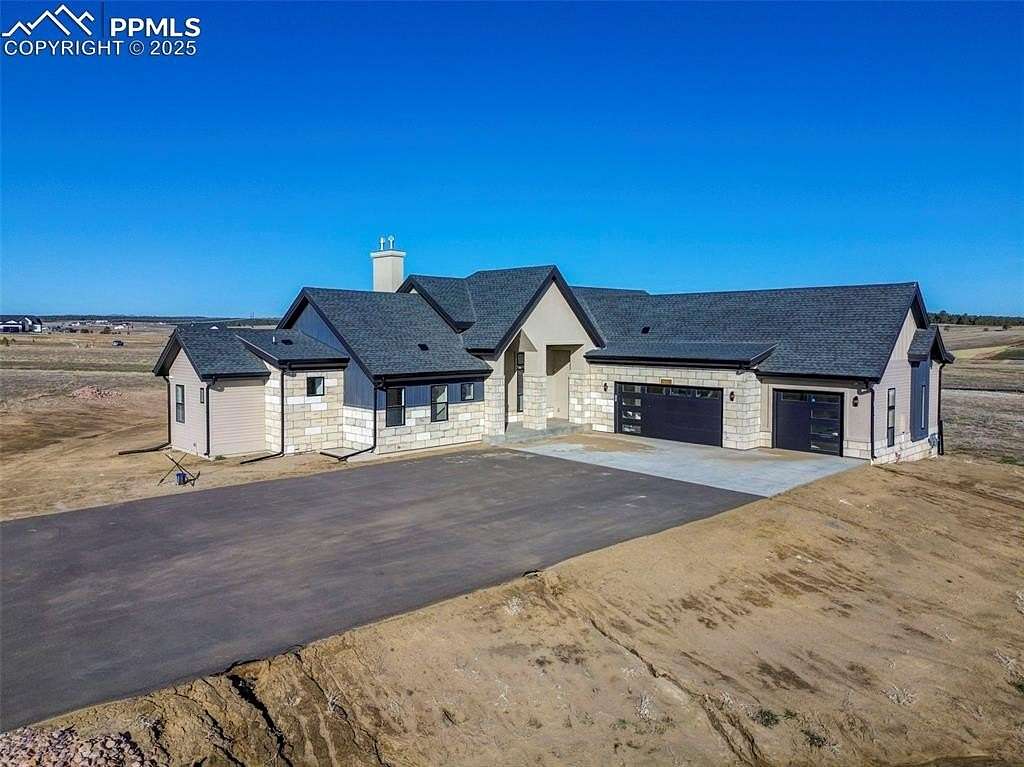 2.82 Acres of Residential Land with Home for Sale in Colorado Springs, Colorado