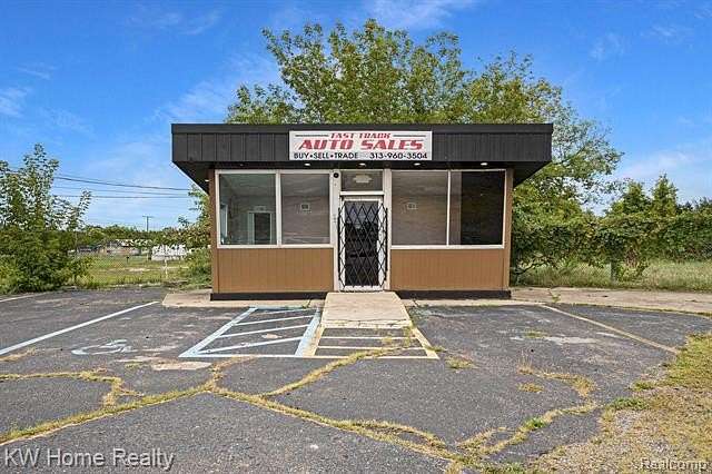 0.68 Acres of Commercial Land for Sale in Flint, Michigan