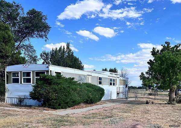 3.5 Acres of Land with Home for Sale in Penrose, Colorado