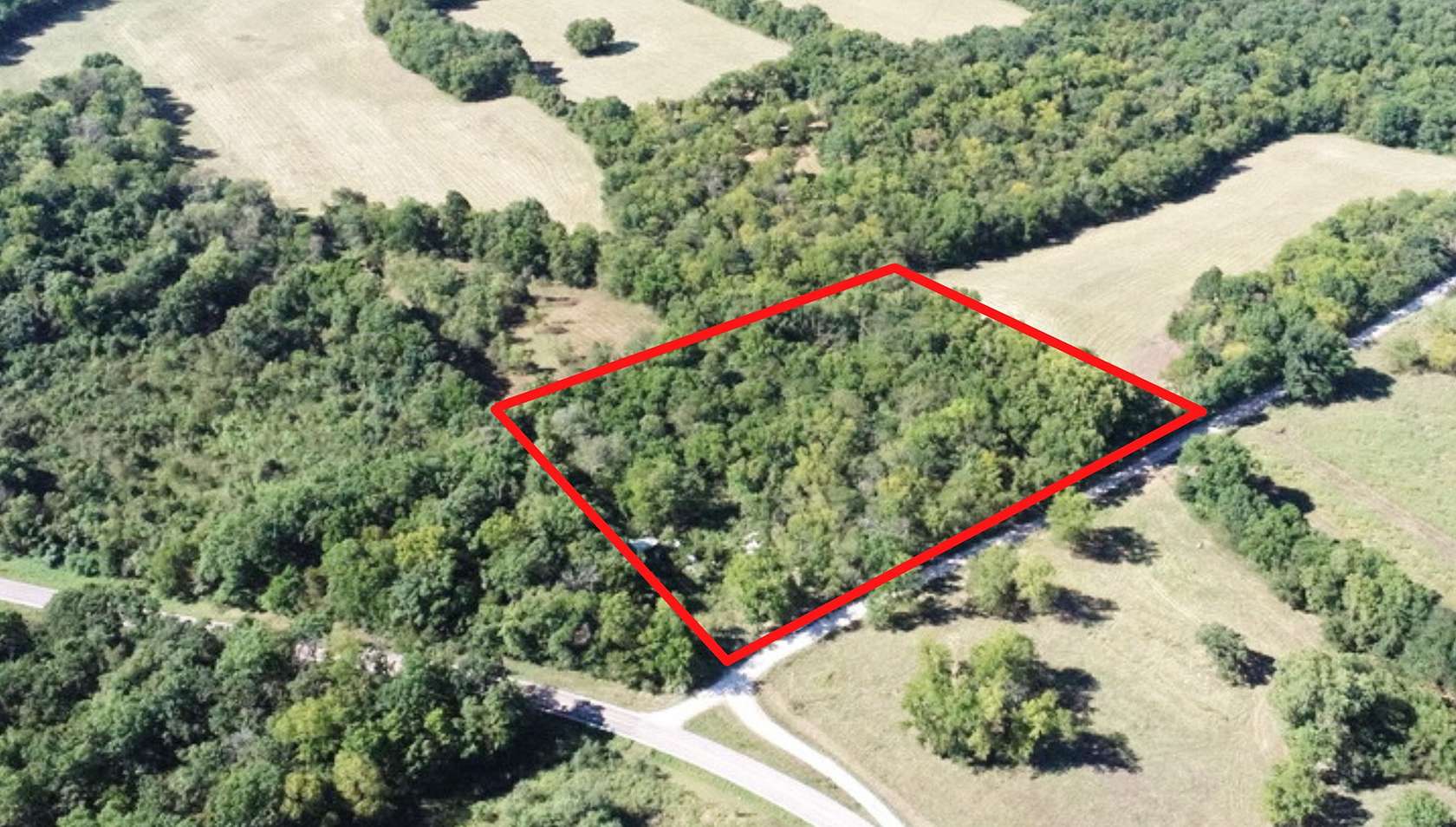 5 Acres of Agricultural Land for Sale in El Dorado Springs, Missouri