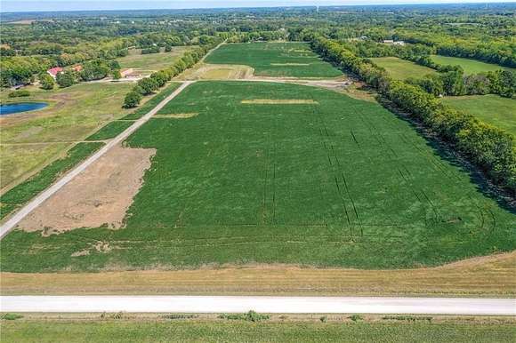 5.01 Acres of Residential Land for Sale in Pleasant Hill, Missouri