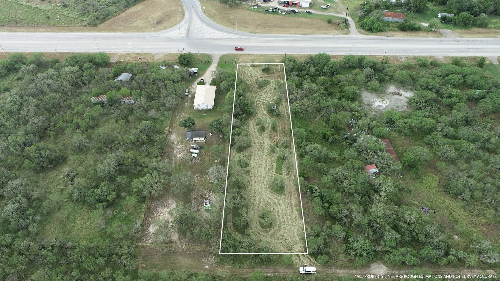 1 Acre of Mixed-Use Land for Sale in Skidmore, Texas