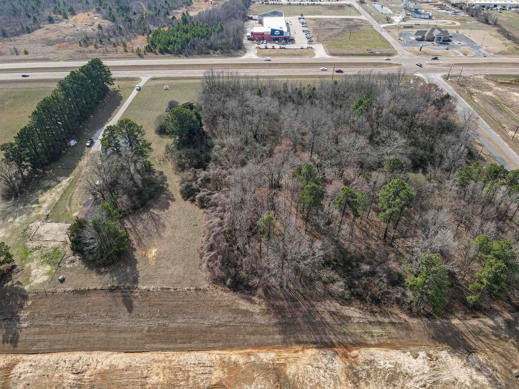 10.7 Acres of Commercial Land for Sale in Oakland, Tennessee