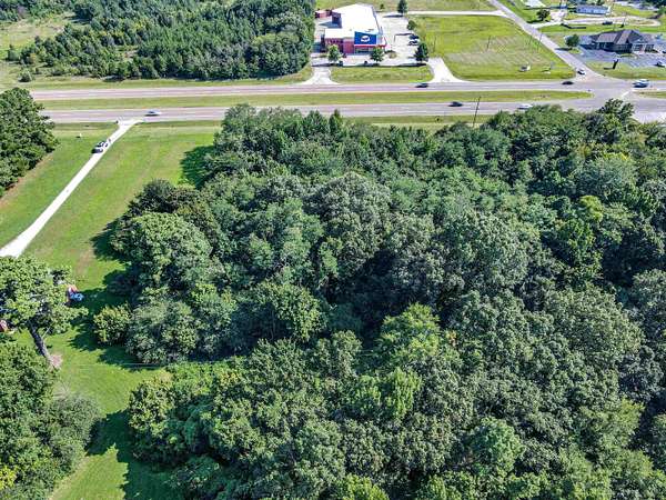 10.7 Acres of Commercial Land for Sale in Oakland, Tennessee