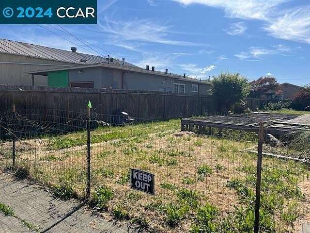 0.11 Acres of Land for Sale in Richmond, California